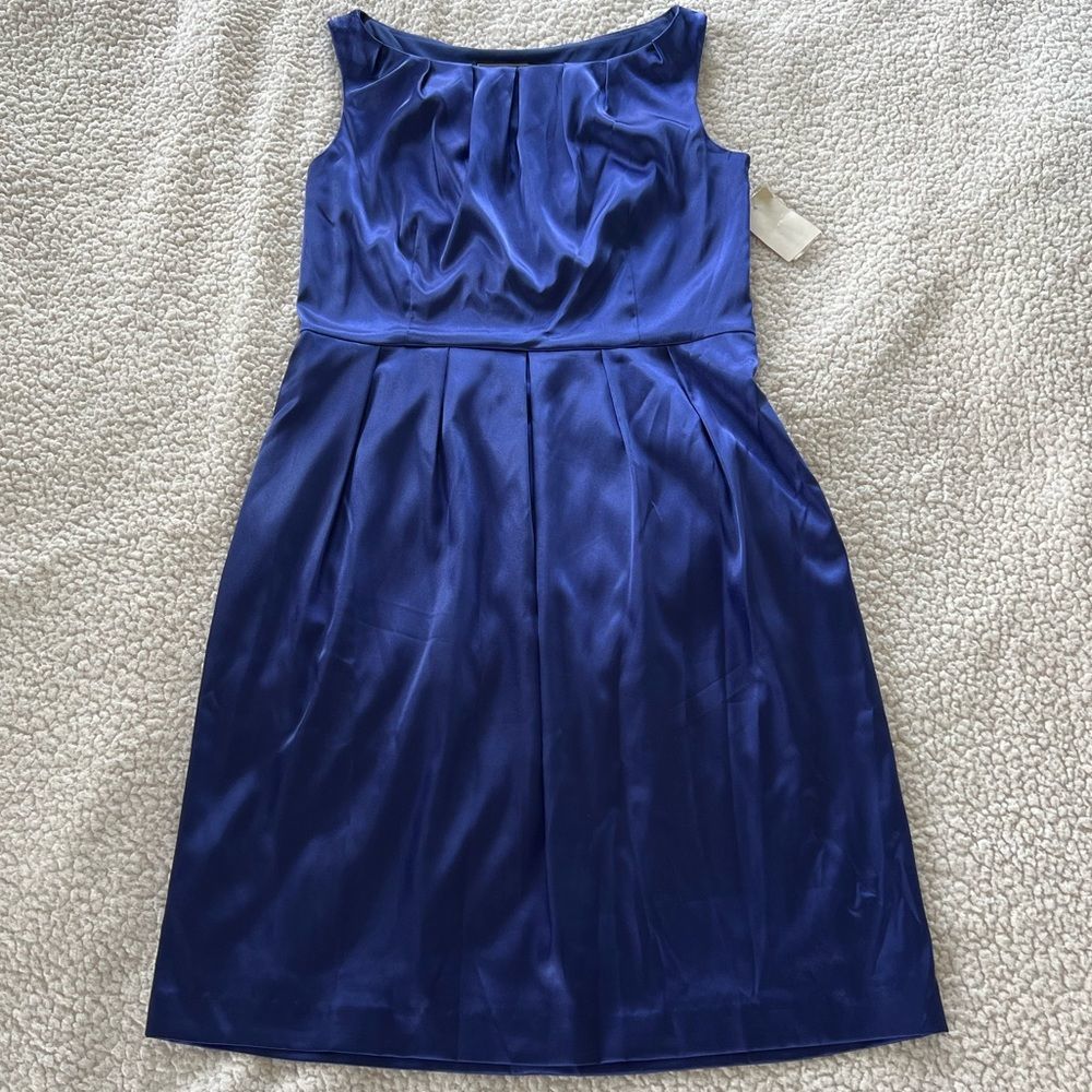 𝅺NWT Jessica Howard Sleeveless Royal Blue Satin Pleated Dress, Size 12